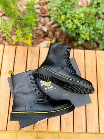 Чтобы ваши ботинки Dr. Martens служили вам долгие годы и всегда выглядели как новые